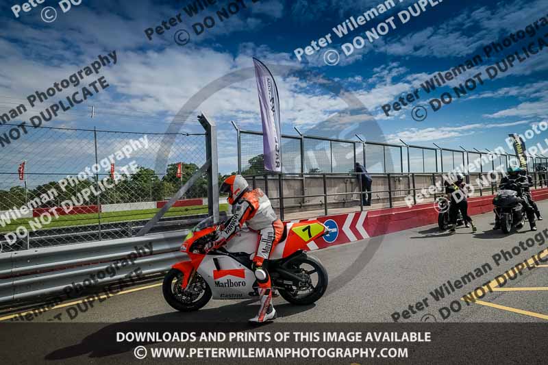 donington no limits trackday;donington park photographs;donington trackday photographs;no limits trackdays;peter wileman photography;trackday digital images;trackday photos